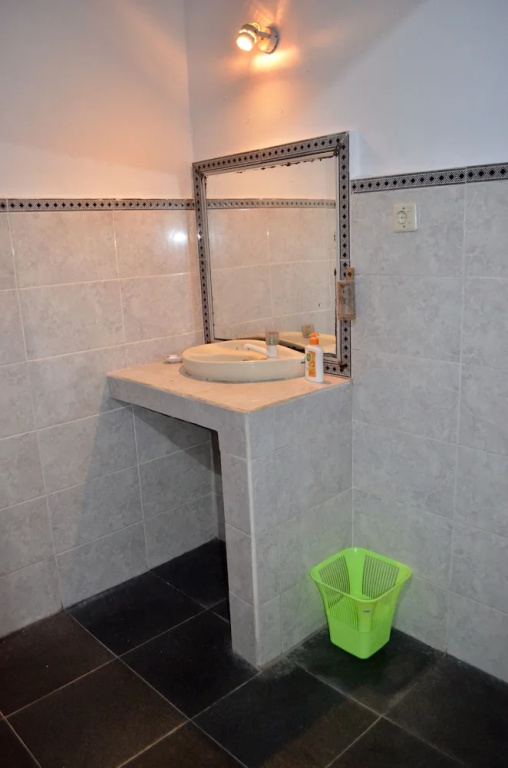 Blue Whale Guesthouse