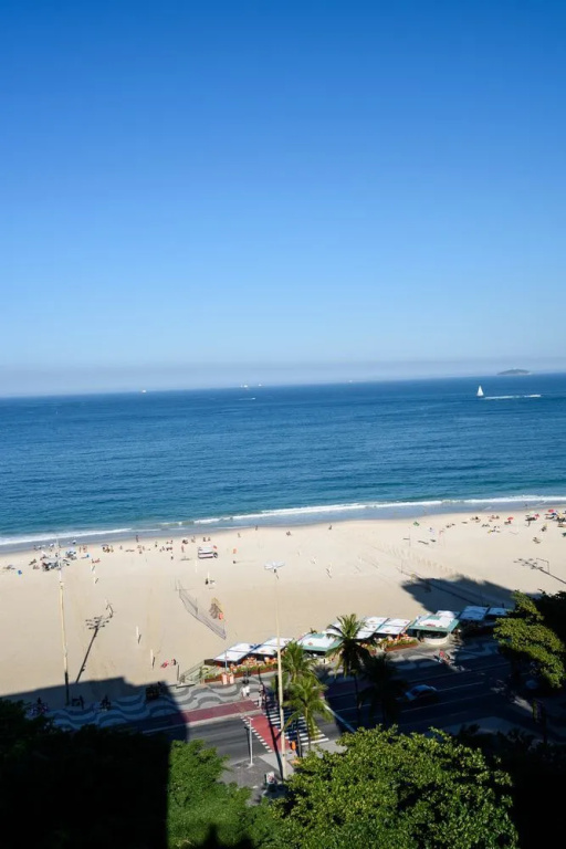 All in Rio Top in a Prime Beach Location