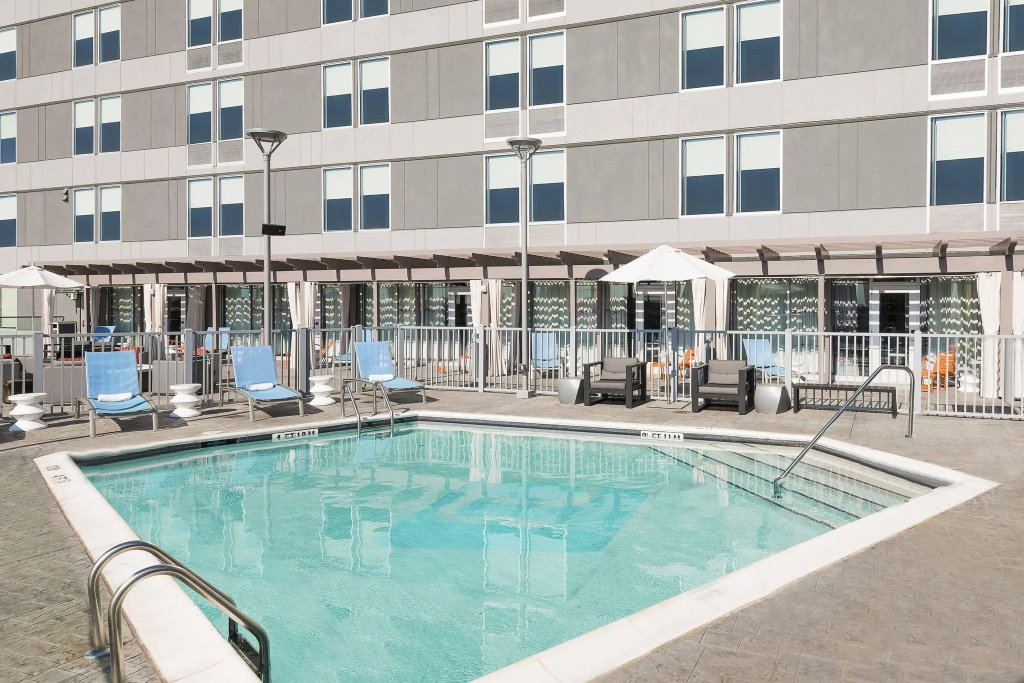 Aloft Greenville Downtown