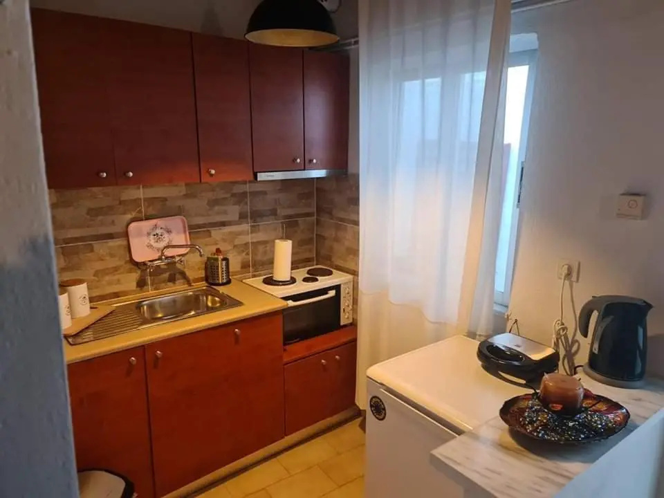 Helen's House