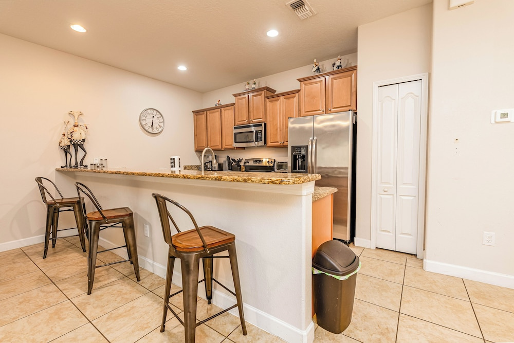 Flash 20 Off Beautiful Pvt Pool and Spa Home