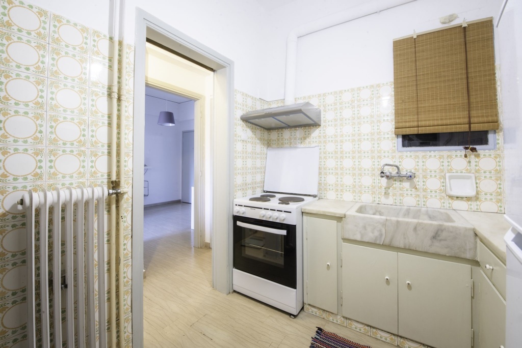 Spacious Living at Kallithea