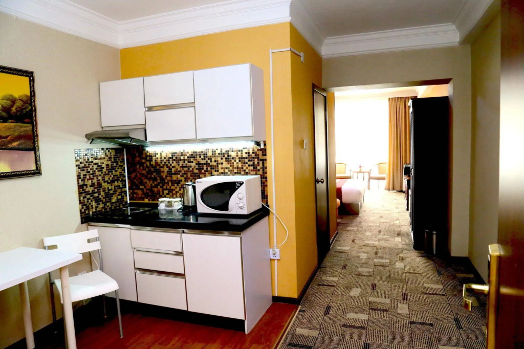 New West Hotel