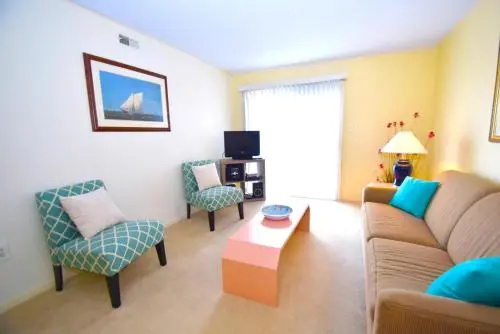 Tiffanie by the Sea 319D condo