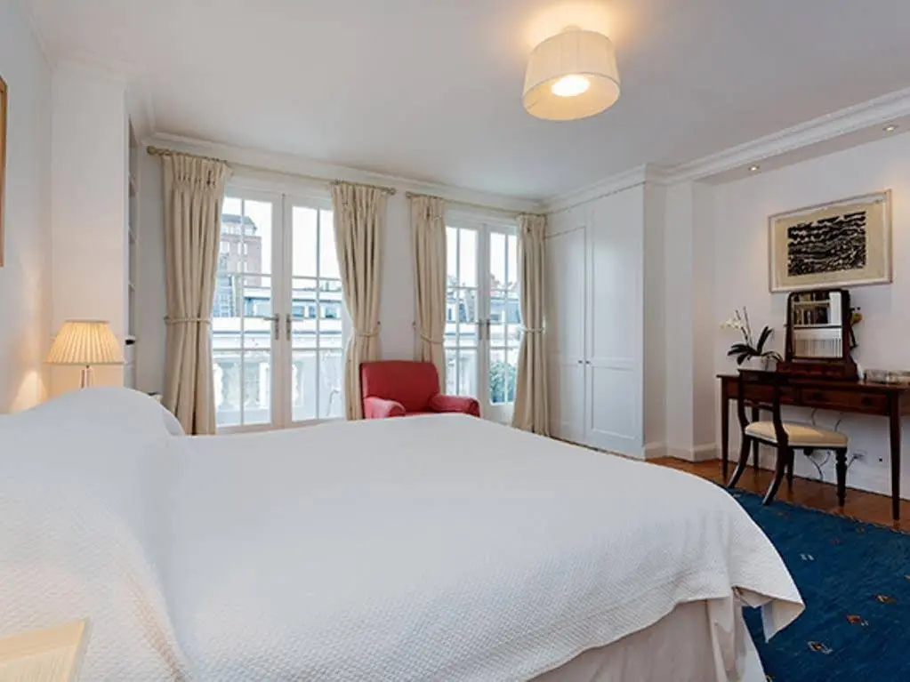 Veeve  3 Bedroom House Shawfield Street Chelsea