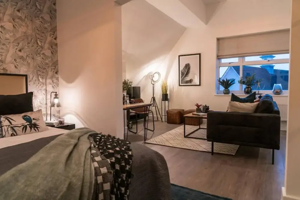 Luxurious 1BR Apartment - NEC BHX JLR Solihull