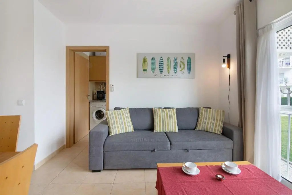 Costa Cabanas 1