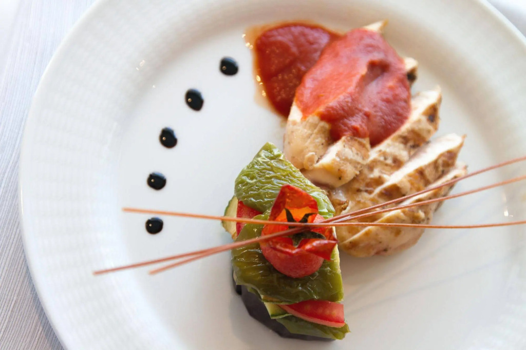 KRESTEN ROYAL Euphoria Resort