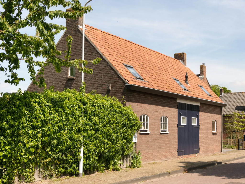 Holiday Home Zeeuws-Vlaanderen by Interhome