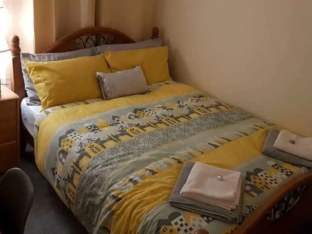 Lovely Holiday Home in Leeds near Roundhay Park
