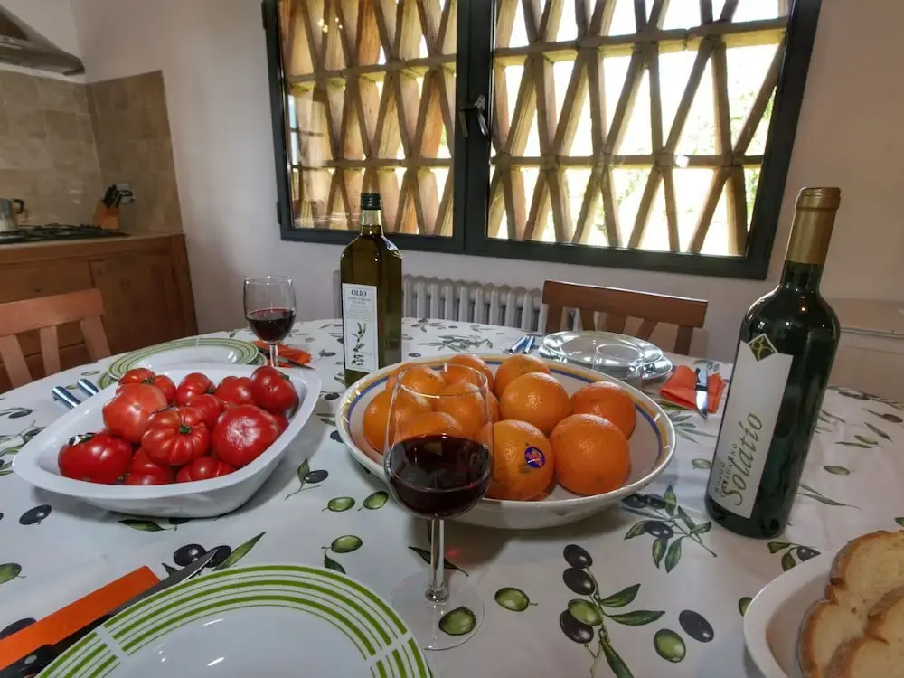 Soothing Holiday Home in Castelnuovo dei Sabbioni With Pool