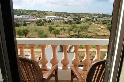 Casa Encosta do Sol