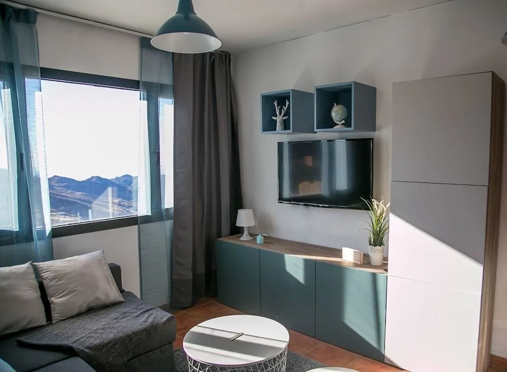 Chalet Adosado Urbanización COPOS PREMIUM Zona Media