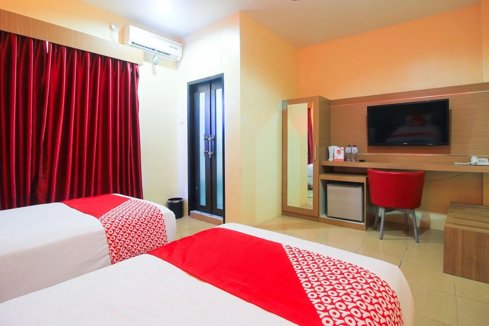 Tiga Dara Kampung Wisata Hotel & Resor by OYO Rooms