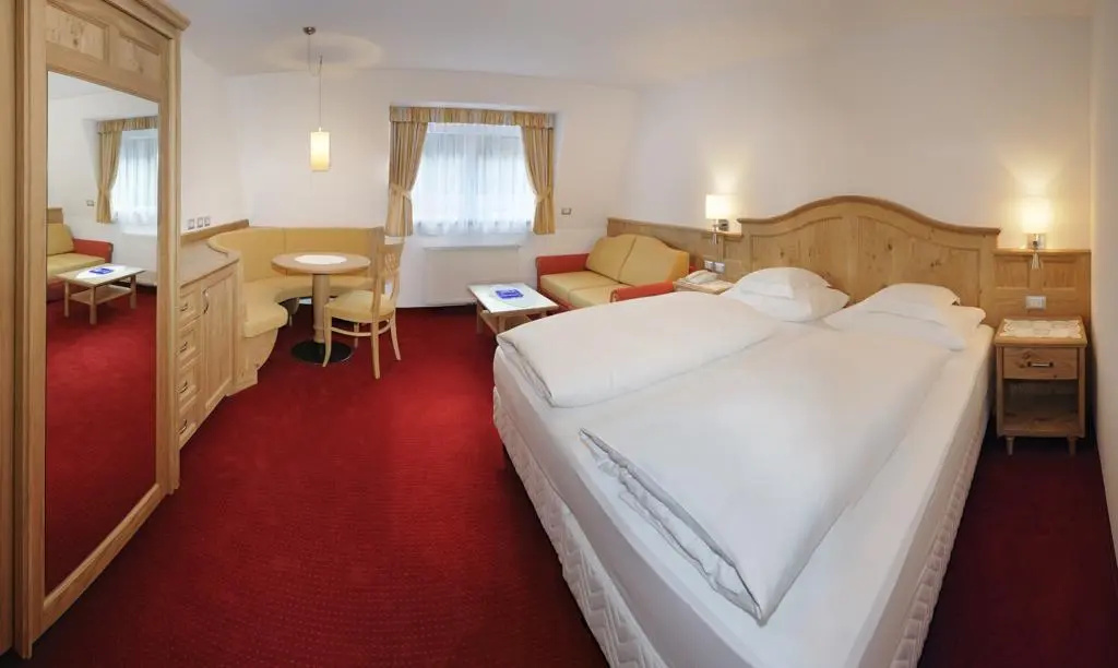 Hotel Ingram