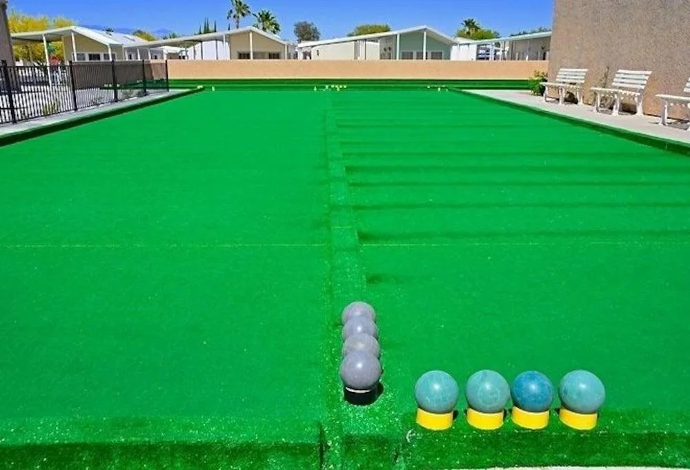 Voyager Resort Inn