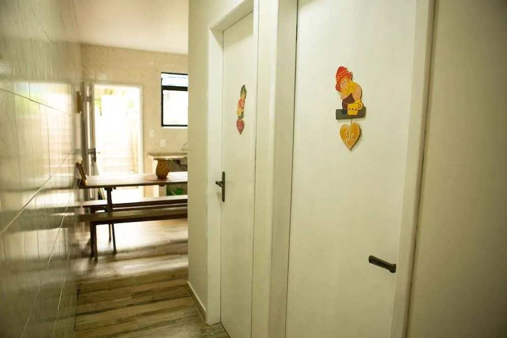 Hostel House Santinho