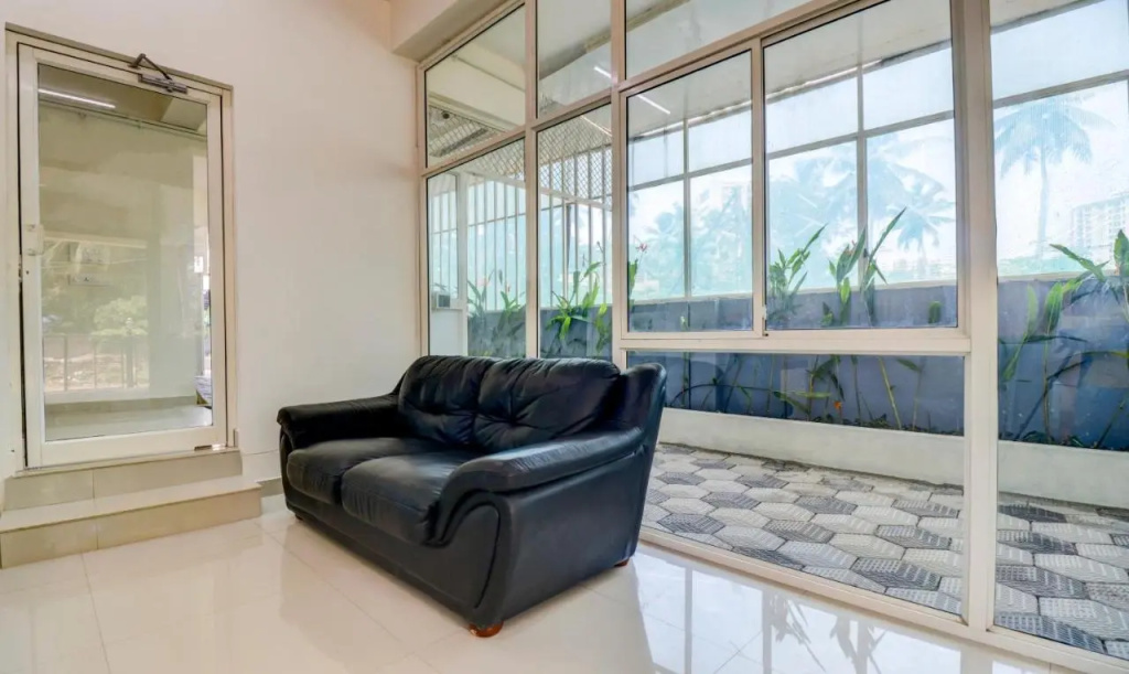 Itsy Hotels Ushodaya Royal Residency