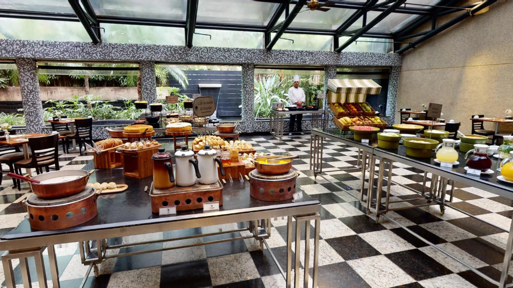 Estanplaza Funchal Faria Lima