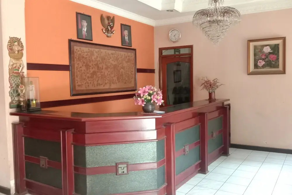 OYO 1751 Hotel Trihadhi