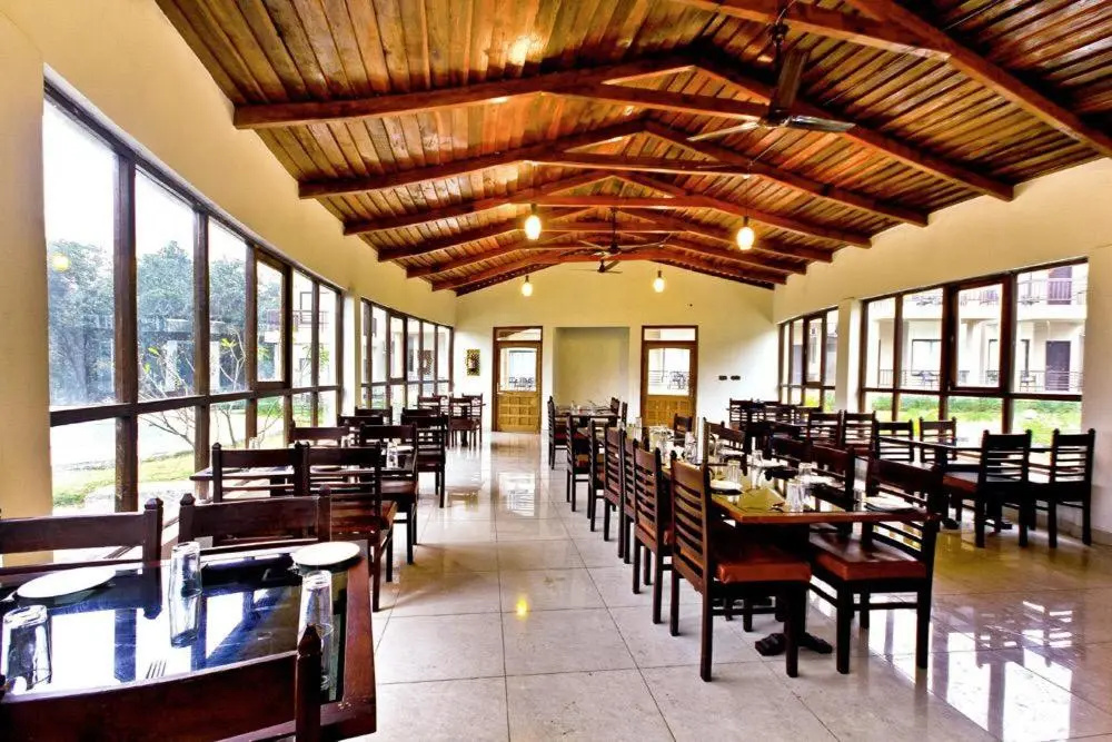 Corbett Rattan Elwood Resort