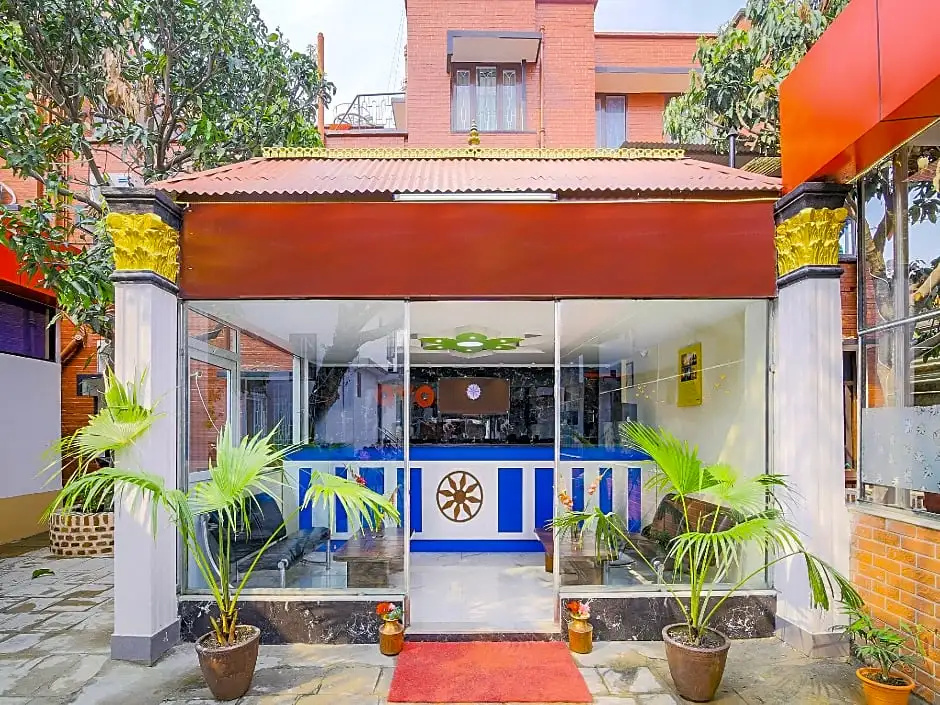 OYO 352 Hotel Konark Inn