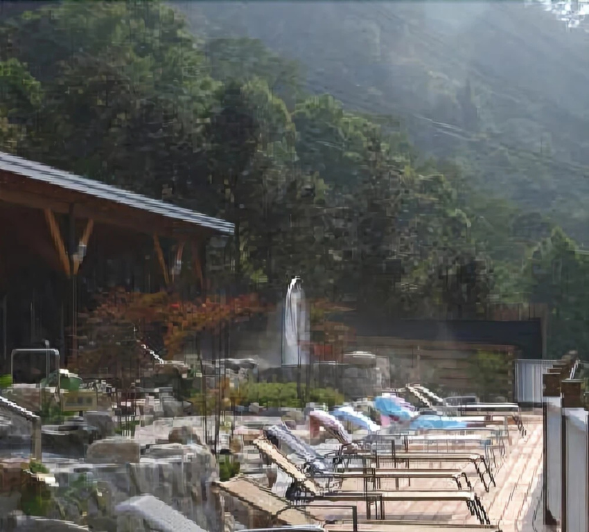 Li Chih Thanl Thuei Hot Spring & Resort