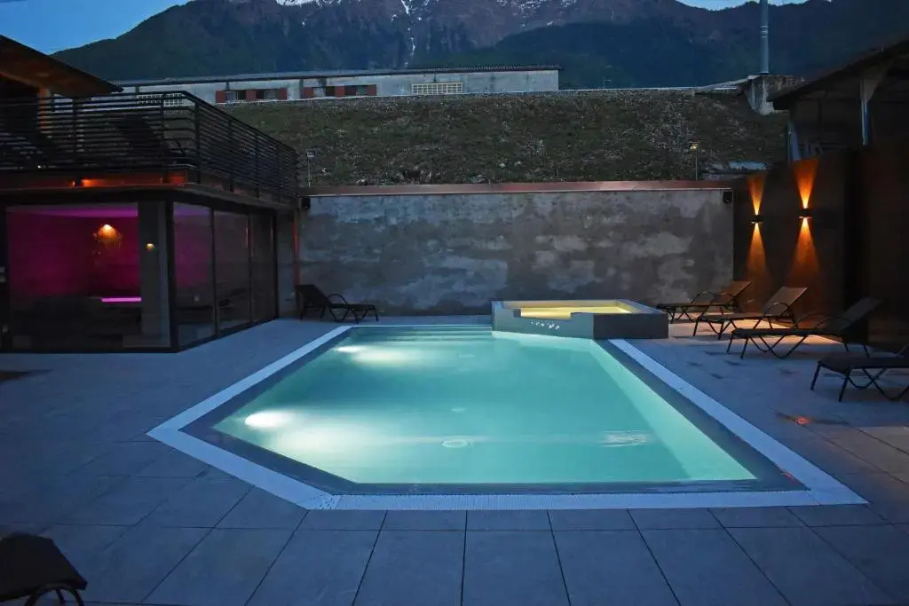 The Lake Apartment