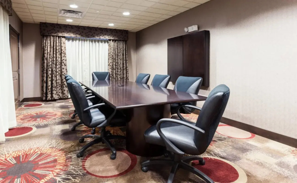 Holiday Inn Express Hotel & Suites Cheyenne by IHG