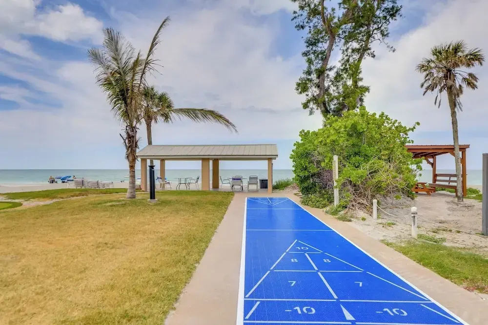 Beach & Pool Access: Gulf Coast Villa w/ Balcony