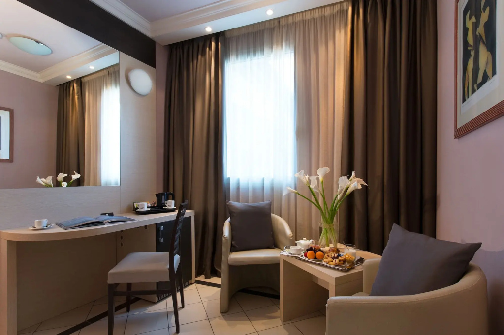 Отель CDH Hotel La Spezia