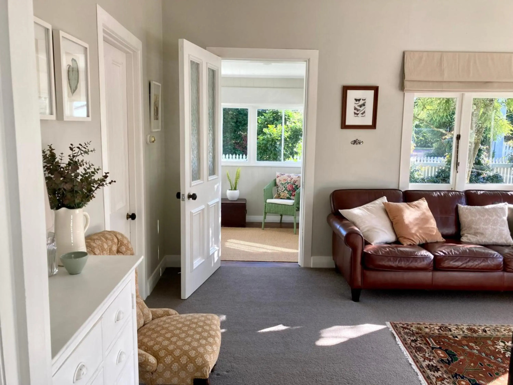 Country Bliss Cottage