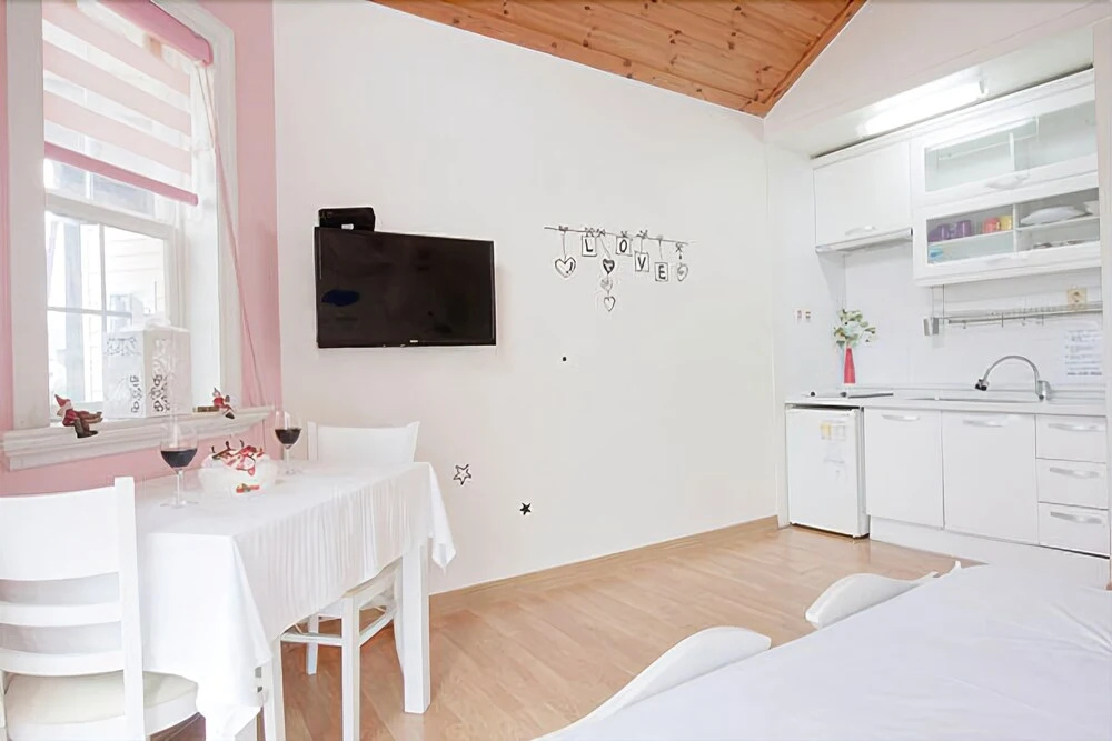 Taean Kkochji Ireland Pension
