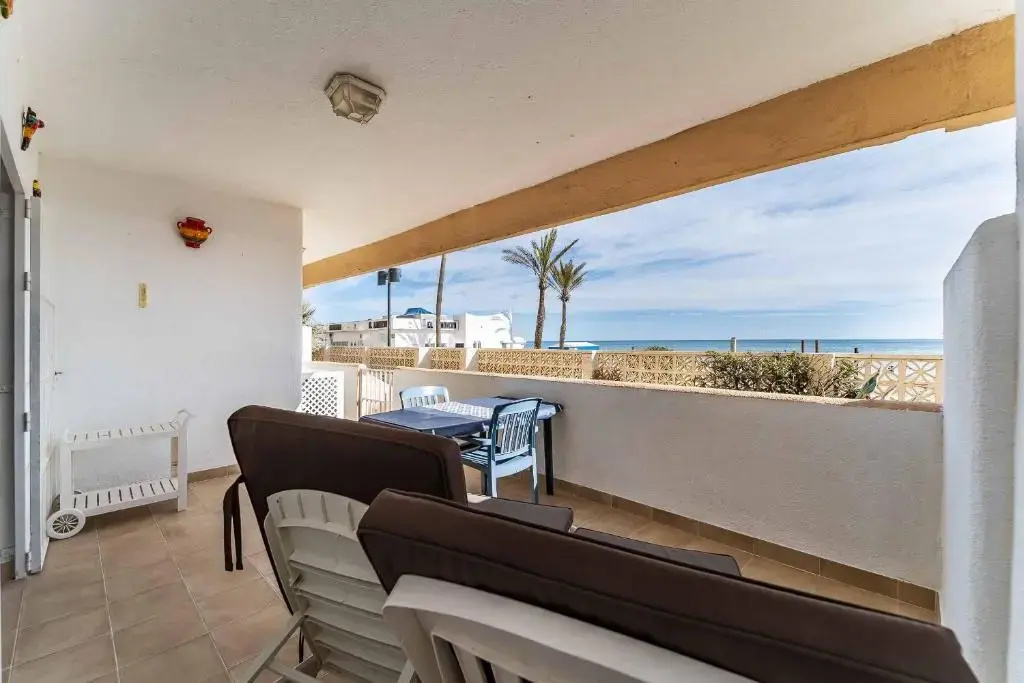 61-Beach Front Apartment with Stunning Views in Fuengirola