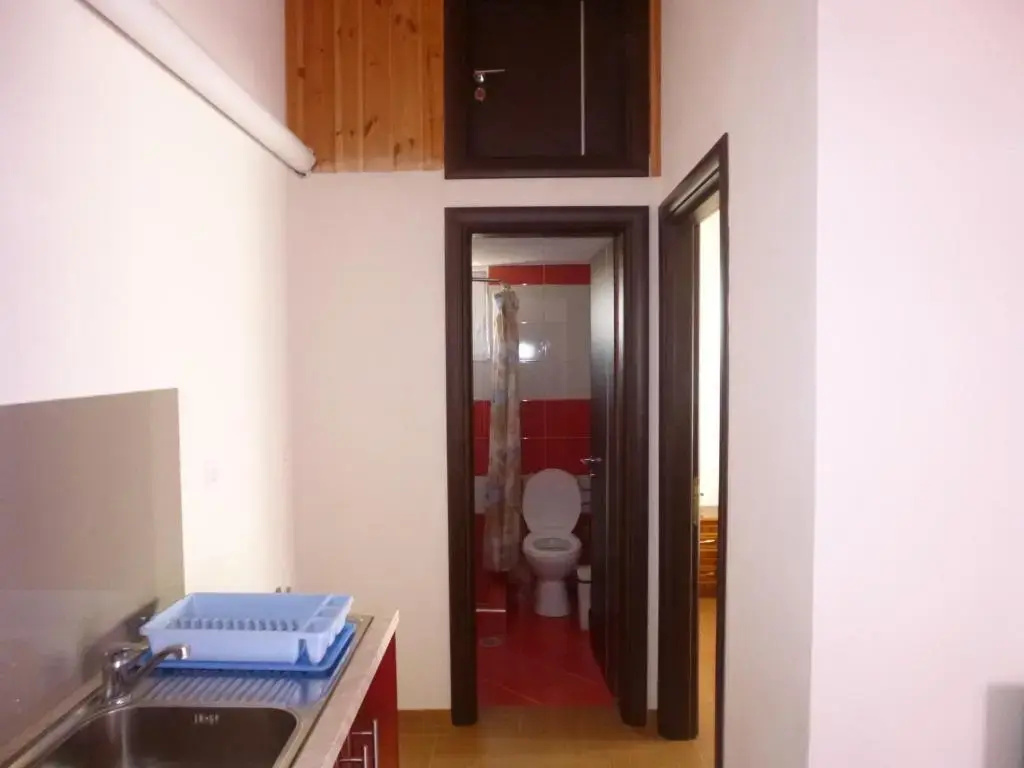 Ylli Mance Apartments
