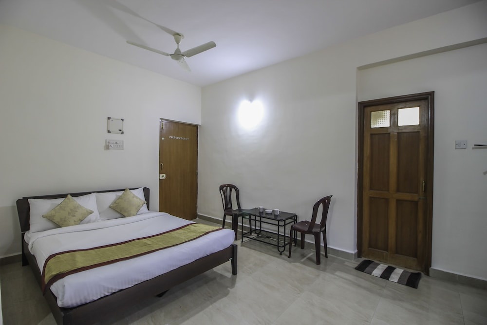 OYO 10812 Home Cozy Studio Colva South Goa