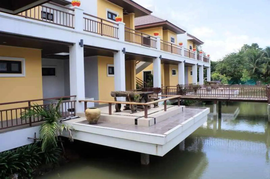 Suanmak Resort