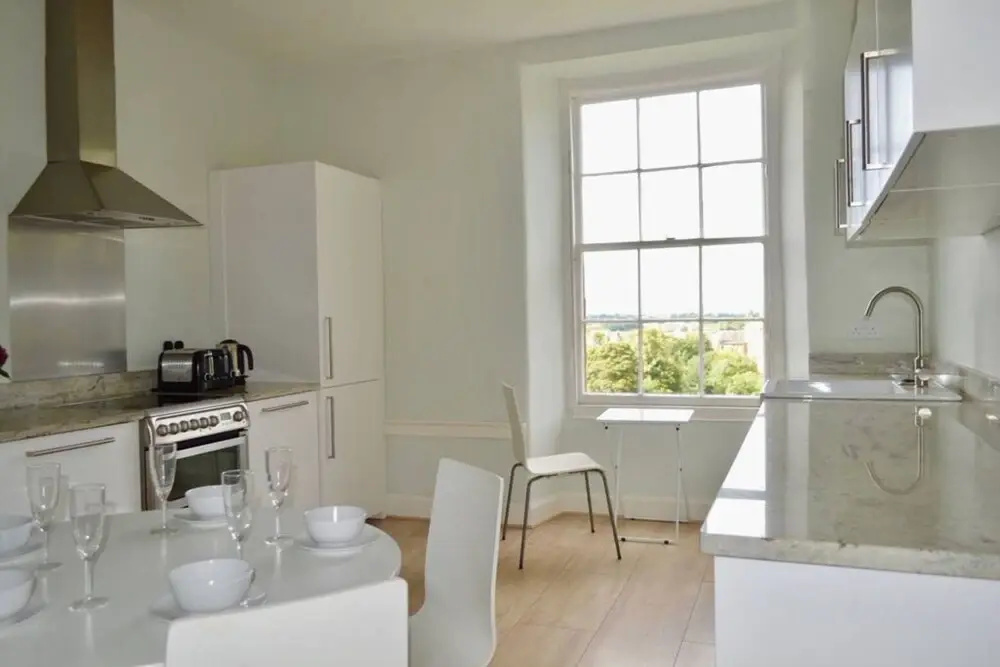 4 Bedroom Clock Tower Apartment In Edinburgh