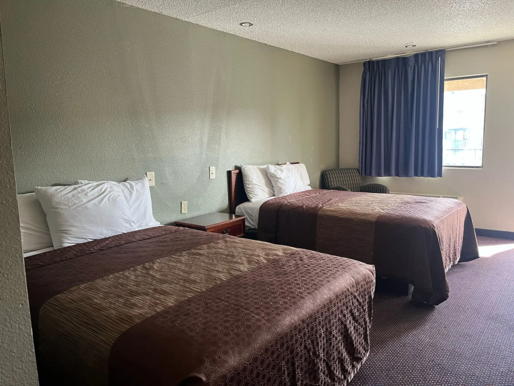 Hallmark Inn & Suites Newly Renovated Rooms San Antonio Northeast