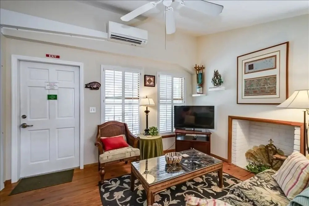 ANCHOR INN - Unit 1 apts