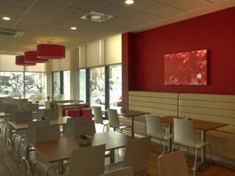 Travelodge Cardiff Atlantic Wharf Hotel