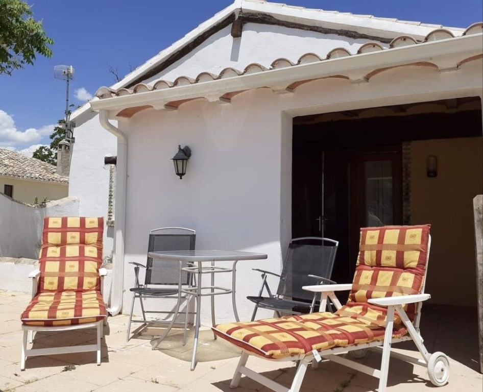 Casita Adela a Captivating 2-bed House in Huescar
