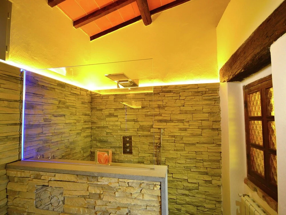 In a Beautiful Property with Pool And Views of the Hills of the Val di Chiana