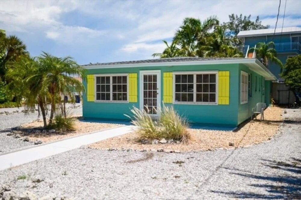 3706 Gulf Dr 2 Bedroom Home by RedAwning