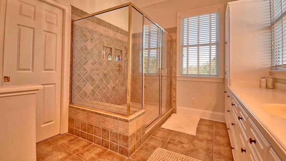 Puffins South - 7 Br Home