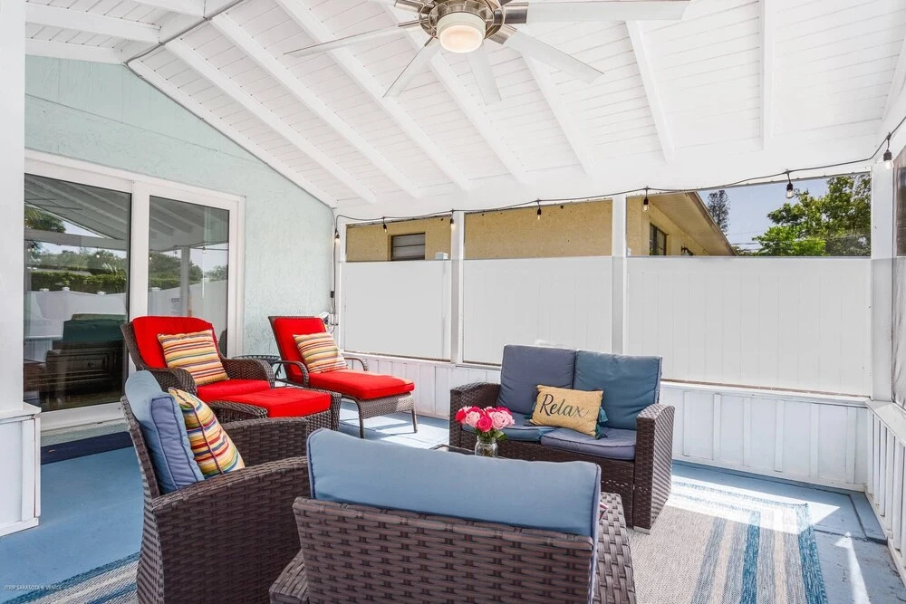 Quaint Cottage in a South Sarasota Neighborhood