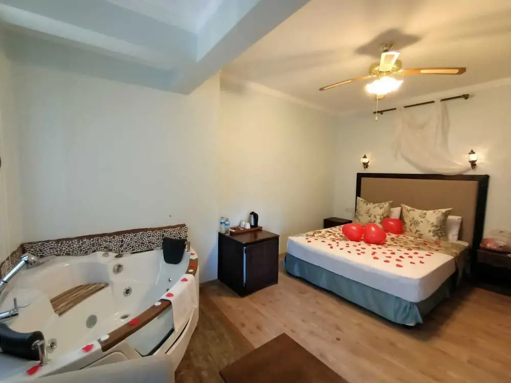 Beyaz Konak Otel