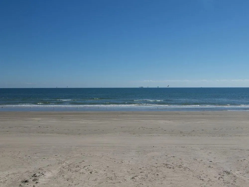 Beach Beauty 9LC 3 Bedrooms 3 Bathrooms Home