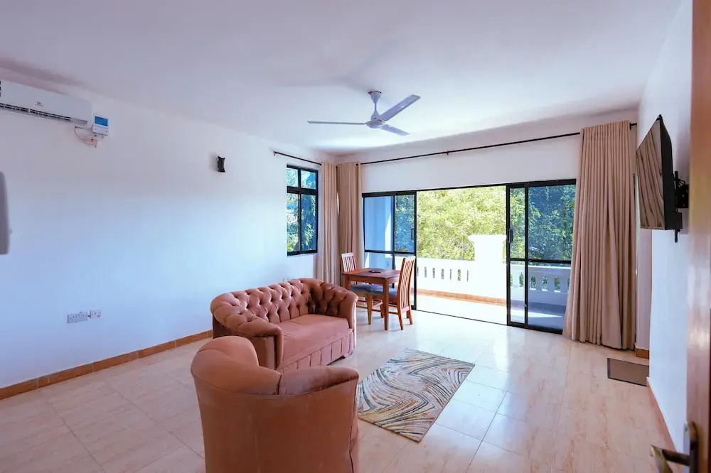 Diani Luxe Spacious B
