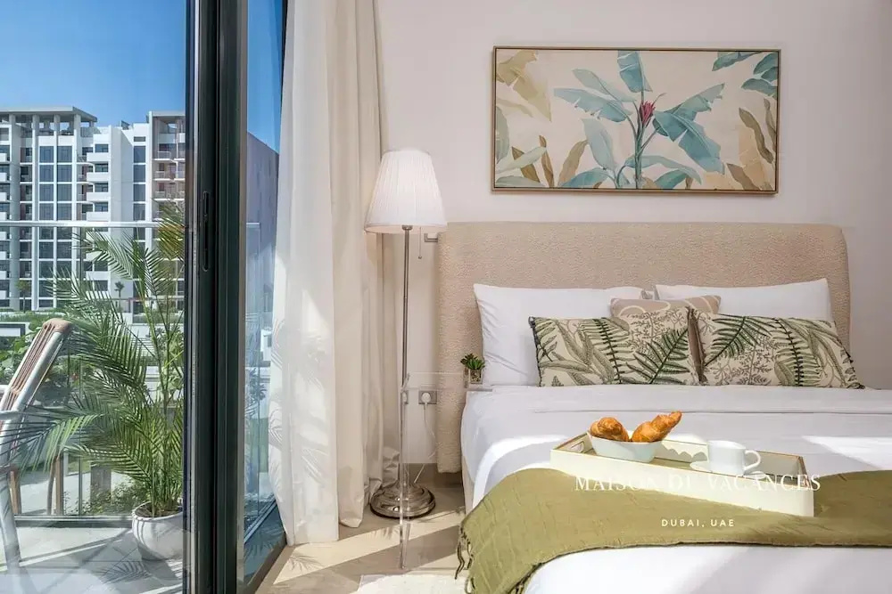 Pool View Studio 10mins From Dubai Mall